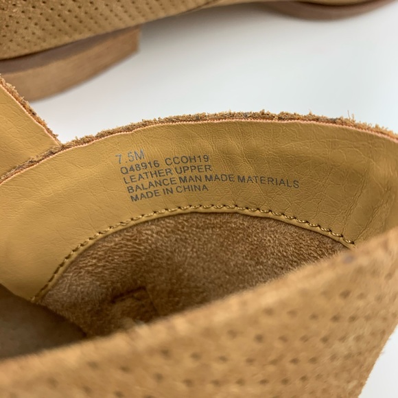 Korks Maldon Tan Suede Booties Sz 7.5 - Picture 10 of 10